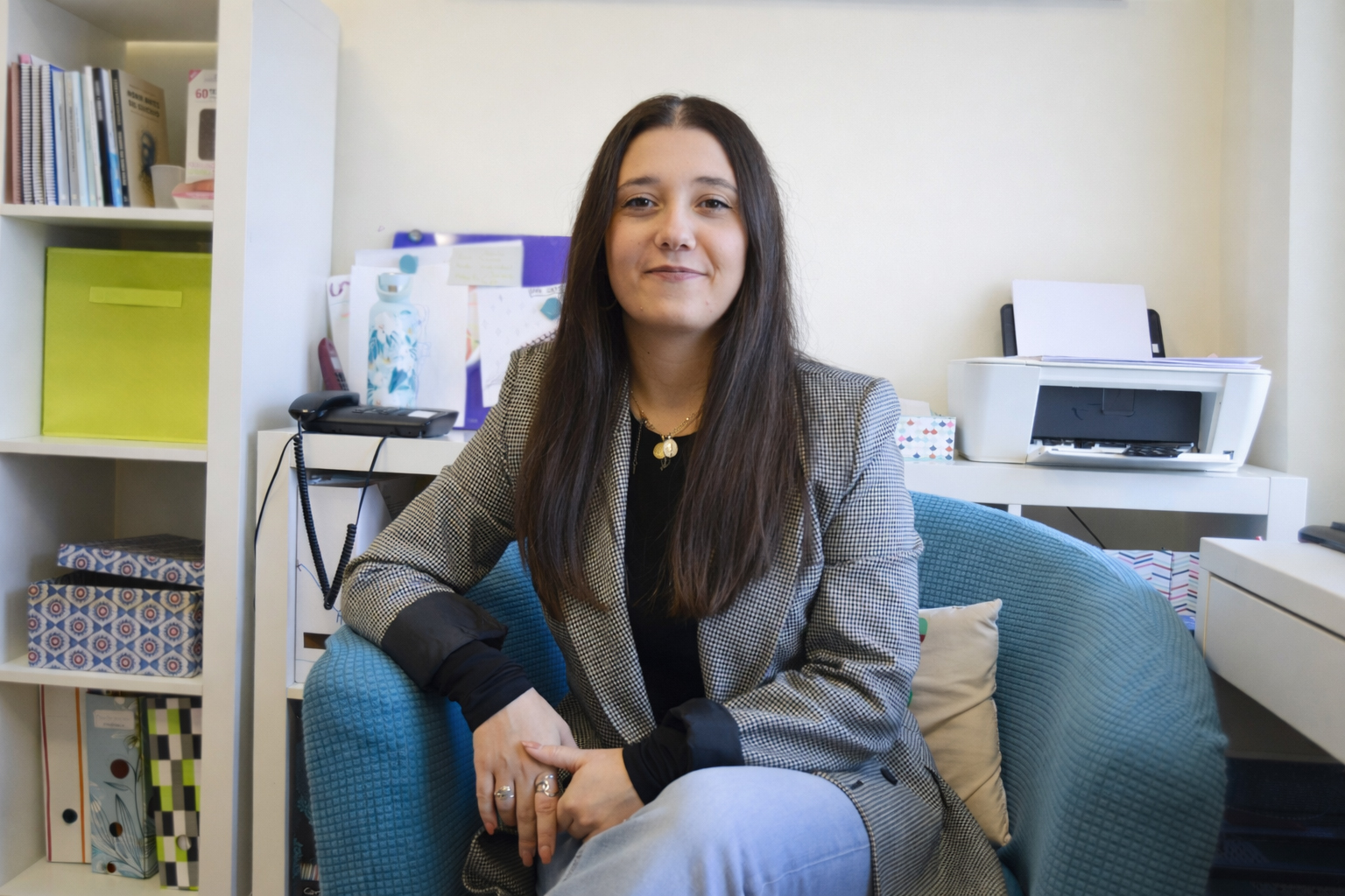 Retrato profesional de Lola Rodríguez Guillén